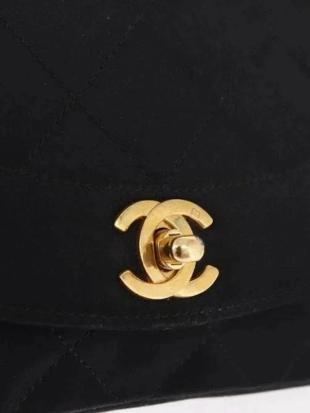 CHANEL Matelasse Chain Shoulder Bag Satin Black Gold CC Auth 187299V